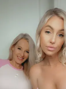 [OnlyFans] - Tatiana and Mom momandme 150449796