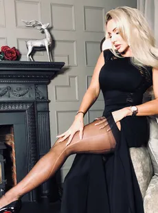 Onlyfans - Queen of (danniiharwood) 147017264