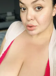 MiaBigTits miabigtits 122744769