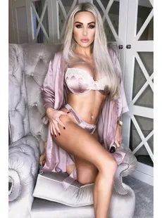 Onlyfans - Queen of (danniiharwood) 147017264