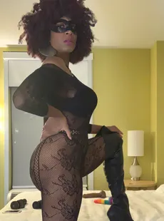 Onlyfans - 6ft Nubian Strapon Queen FemDomPegging (mistressunknown) 147022868