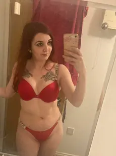 OnlyFans - Holly Victoria (hollyvictoriauk) 151951131