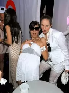 20211113 DrunkSexOrgy 2009 White Sensation