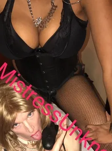 Onlyfans - 6ft Nubian Strapon Queen FemDomPegging (mistressunknown) 147022868