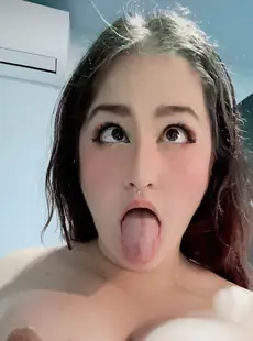 Onlyfans - Koko-chan the waifu (kombinichan) 153392184